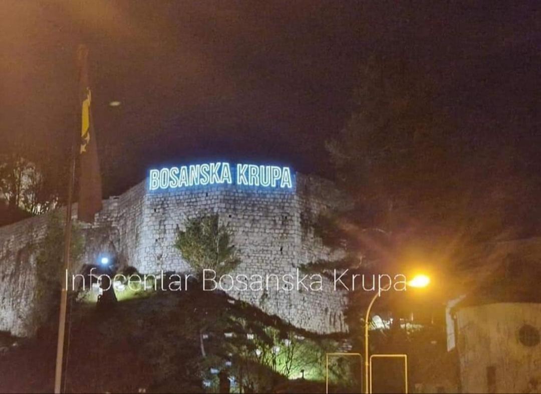 Ferienwohnung Sabina Bosanska Krupa Bagian luar foto