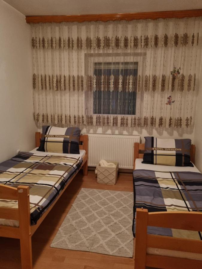 Ferienwohnung Sabina Bosanska Krupa Bagian luar foto